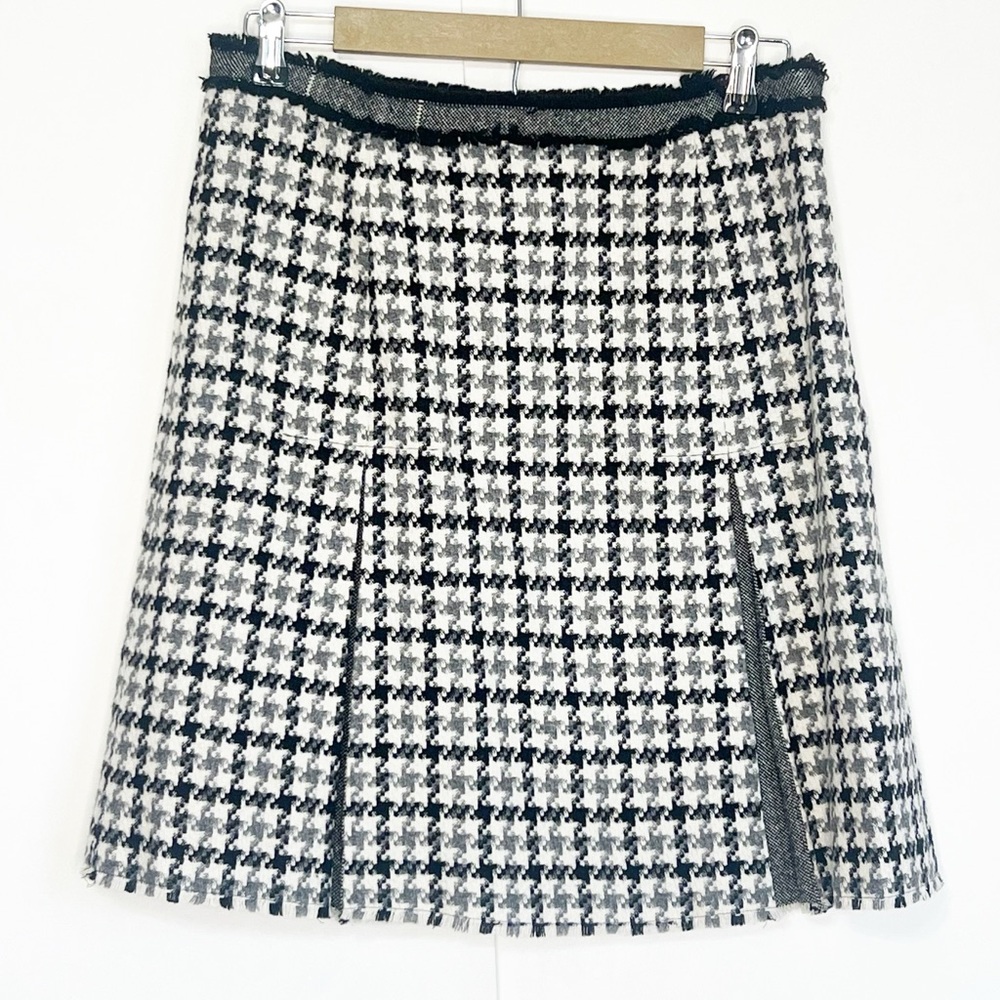 White + Warren Houndstooth Pleated‎ Skirt